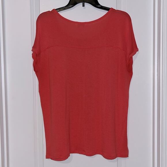 Charming Charlie Short Sleeve Coral Top - Picture 5 of 9